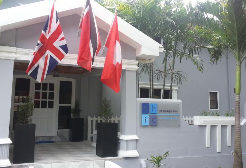 Chic - The Boutique Hotel And Conference Centre คราวน์พอยต์ ภายนอก รูปภาพ